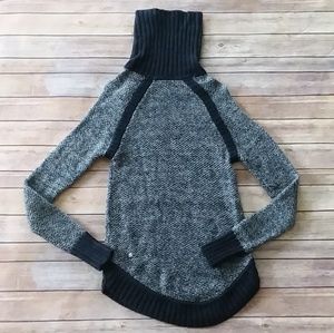LULULEMON Turtleneck Sweater